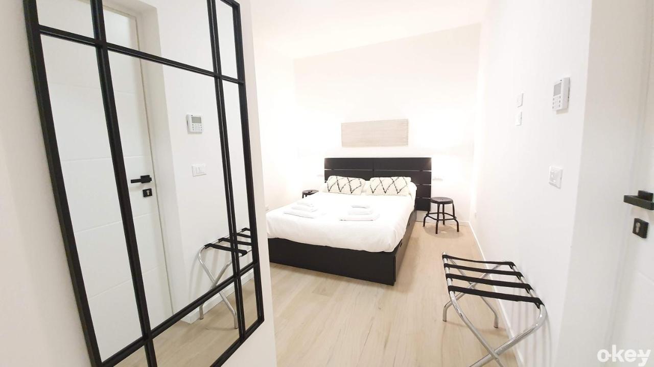 Hotel Dimora Beluga - Bari Centro Zewnętrze zdjęcie