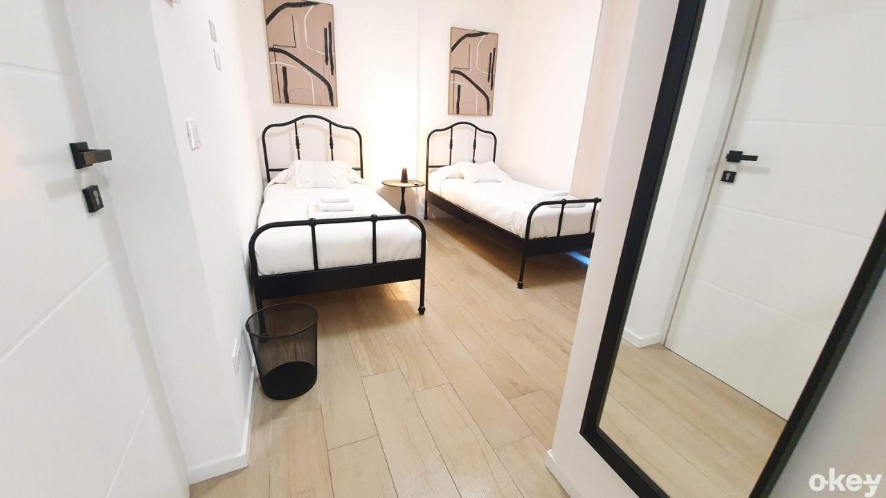 Hotel Dimora Beluga - Bari Centro Zewnętrze zdjęcie