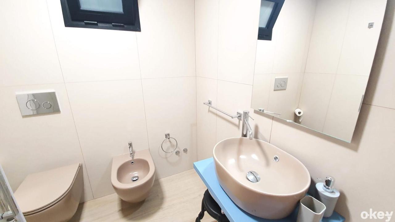 Hotel Dimora Beluga - Bari Centro Zewnętrze zdjęcie