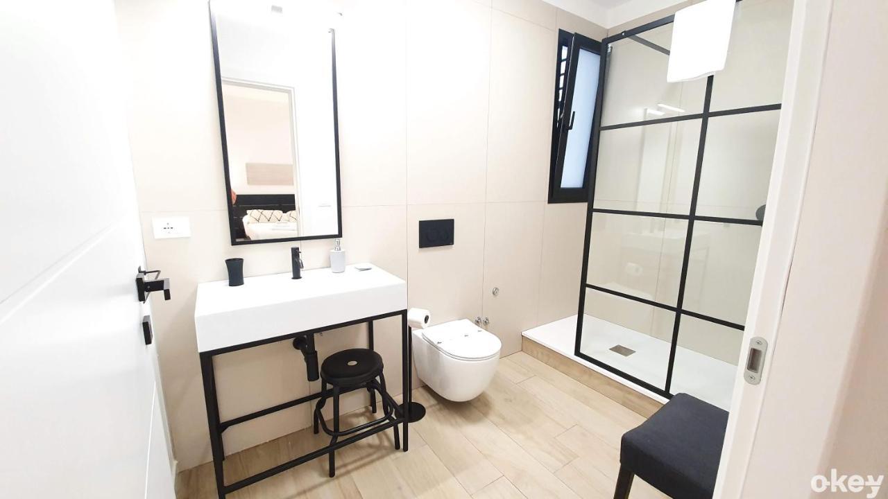Hotel Dimora Beluga - Bari Centro Zewnętrze zdjęcie
